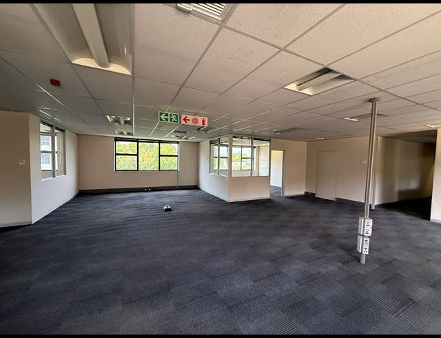 208M² OFFICE TO LET IN ROSEBANK